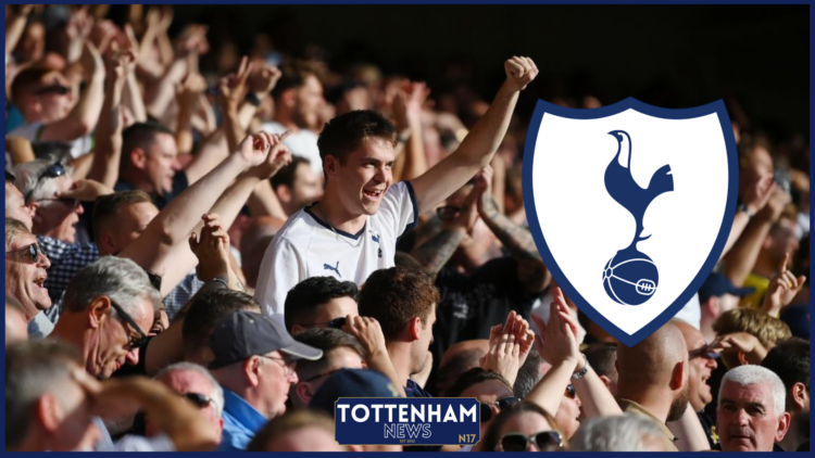 Tottenham fans, Tottenham crest.