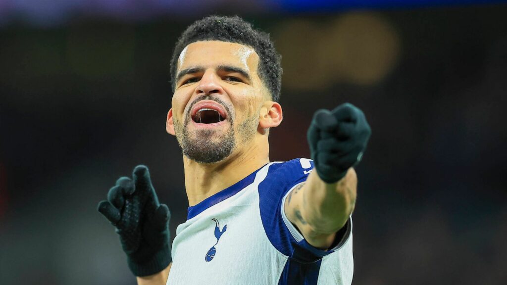 dominic solanke posing
