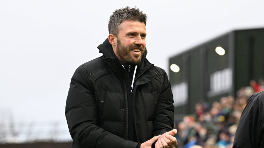 Michael Carrick is linked with the Tottenham job.