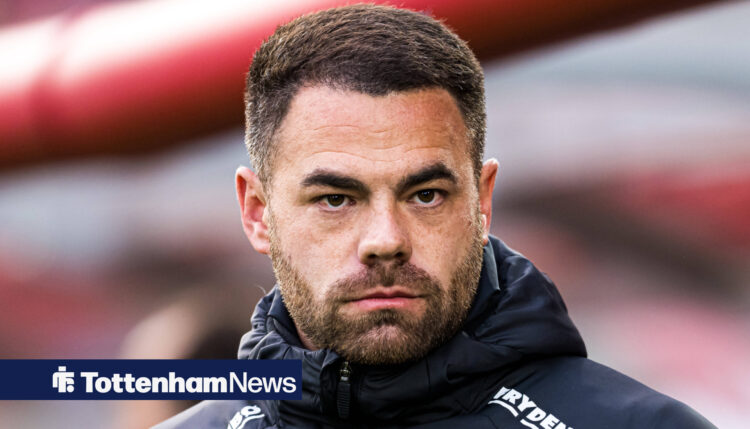 Tottenham, Martin Ho