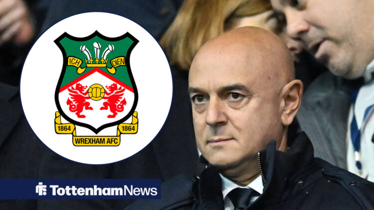 Wrexham logo, Levy