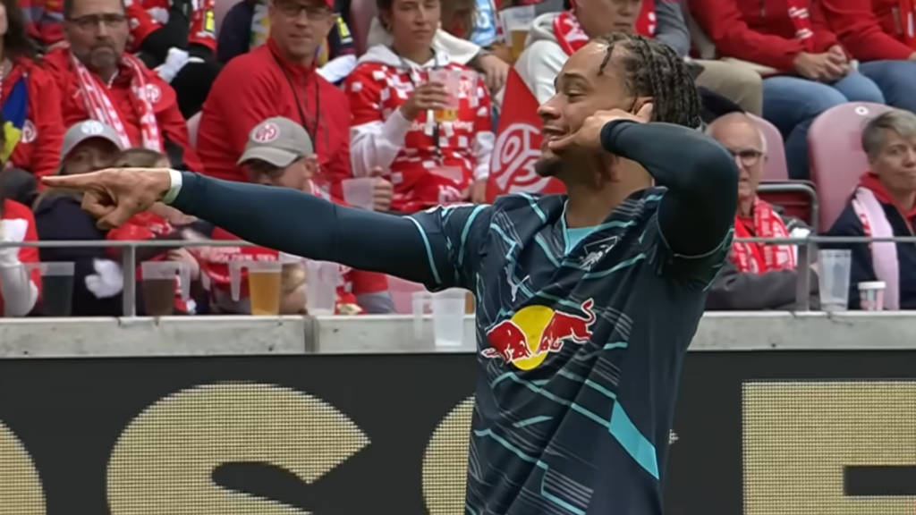 Tottenham target Xavi Simons celebrating for RB Leipzig