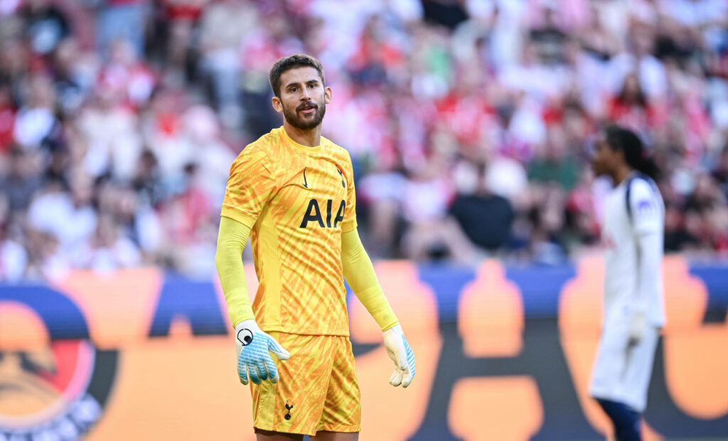 Tottenham keeper Guglielmo Vicario