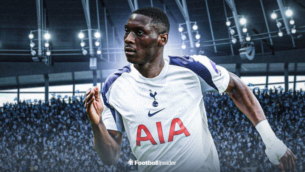 Tottenham star Randal Kolo Muani in action during a game.