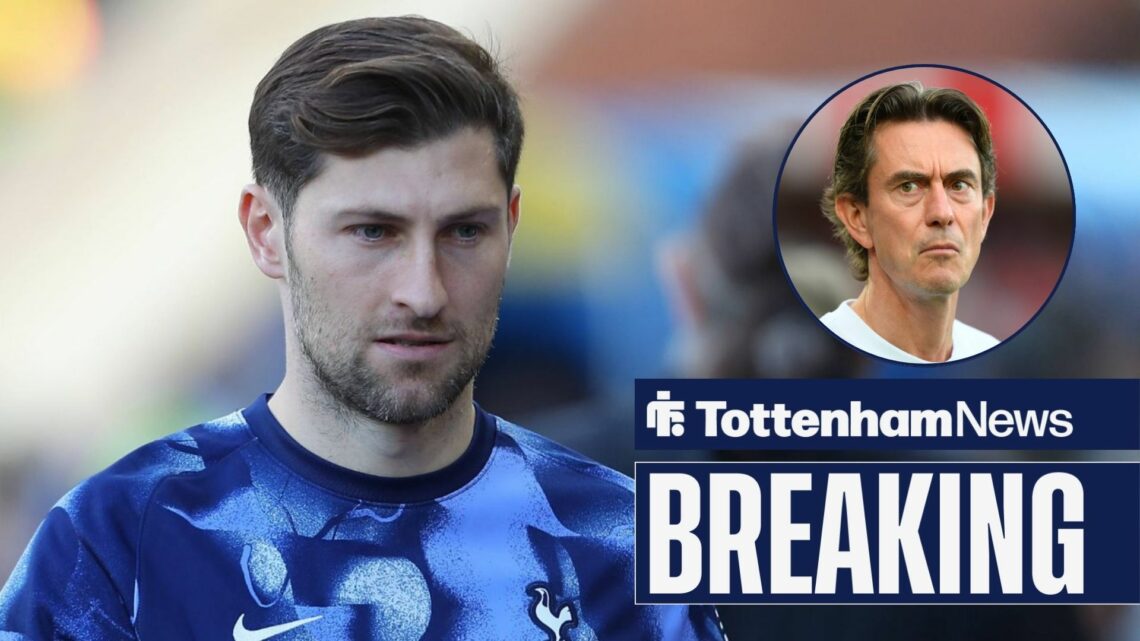 Ben Davies being stared at by Thomas Frank.