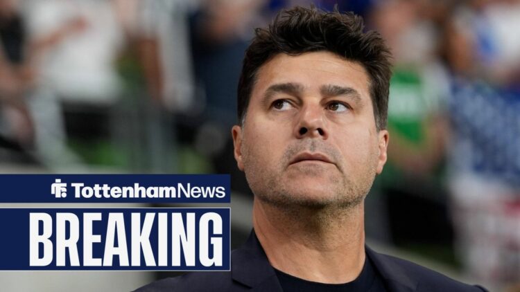 Mauricio Pochettino looking to the left.