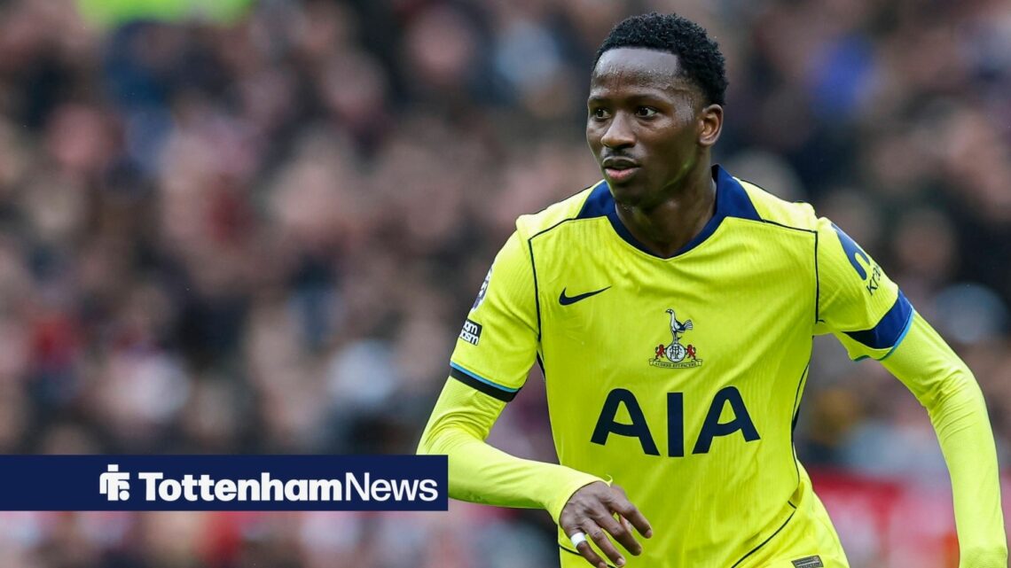 Pape Sarr playing for Tottenham vs Man United