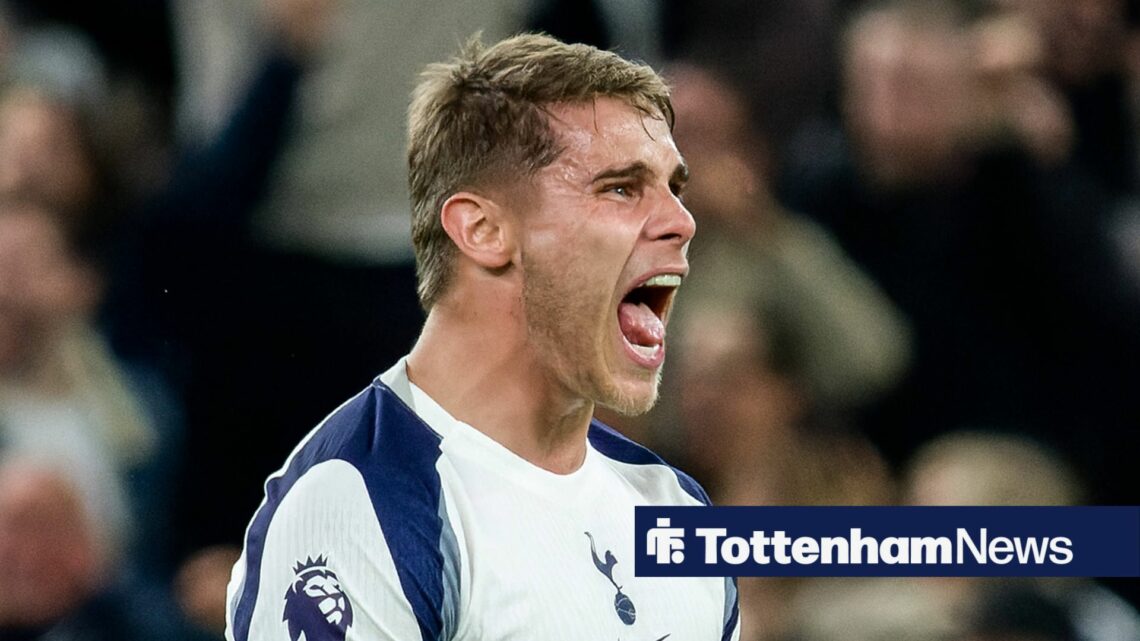 Micky van de Ven screaming while playing for Tottenham