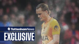 Antonin Kinsky of Tottenham Hotspur is substituted during the UEFA Champions League 2025/26 Round of 16 First Leg match between Atletico de Madrid and Tottenham Hotspur.