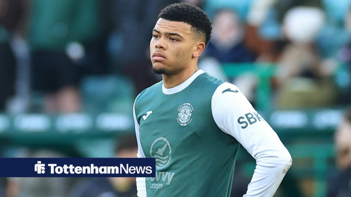 Dane Scarlett of Hibernian looks dejected at full time during the William Hill Premiership match at Easter Road