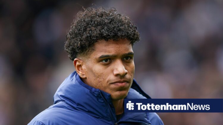 Souza as a substitute for Tottenham